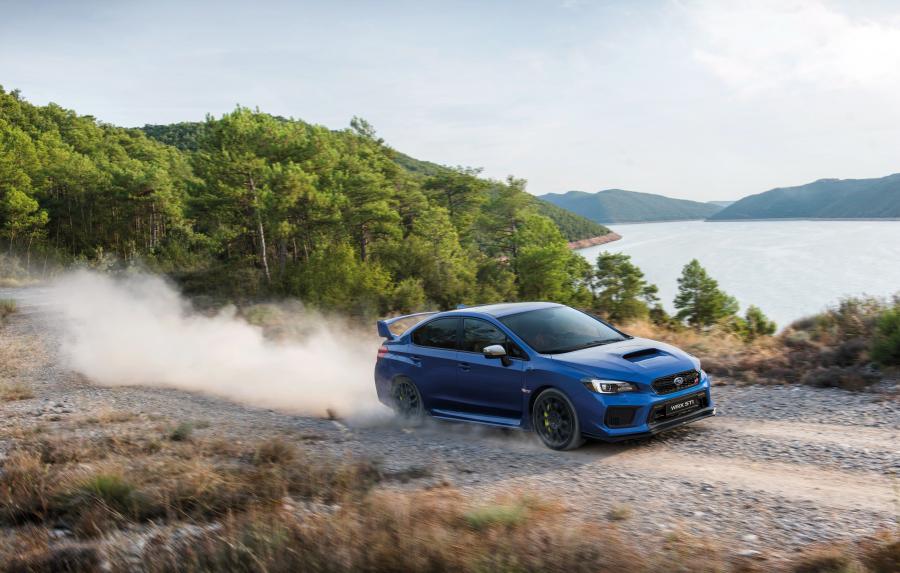 Subaru WRX STI 2017 года  (WW) (фото 6 из 40)
